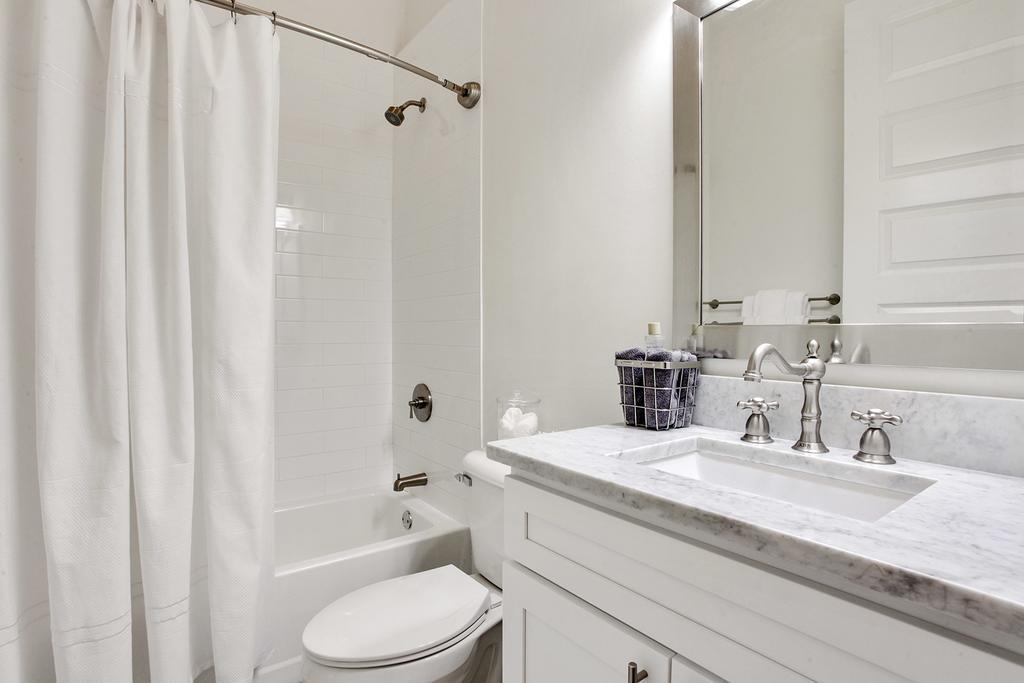 Charming Royal Queen Blocks From Fq! Nova Orleães Exterior foto